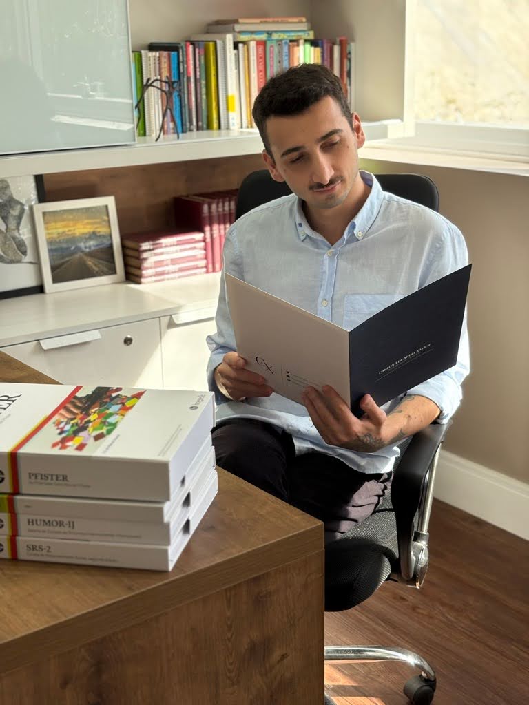 Carlos Eduardo Xavier - Psicólogo Clínico