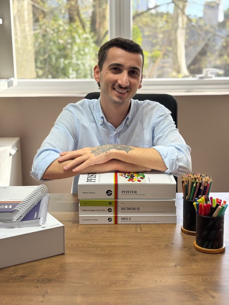 Carlos Eduardo Xavier - Psicólogo Clínico